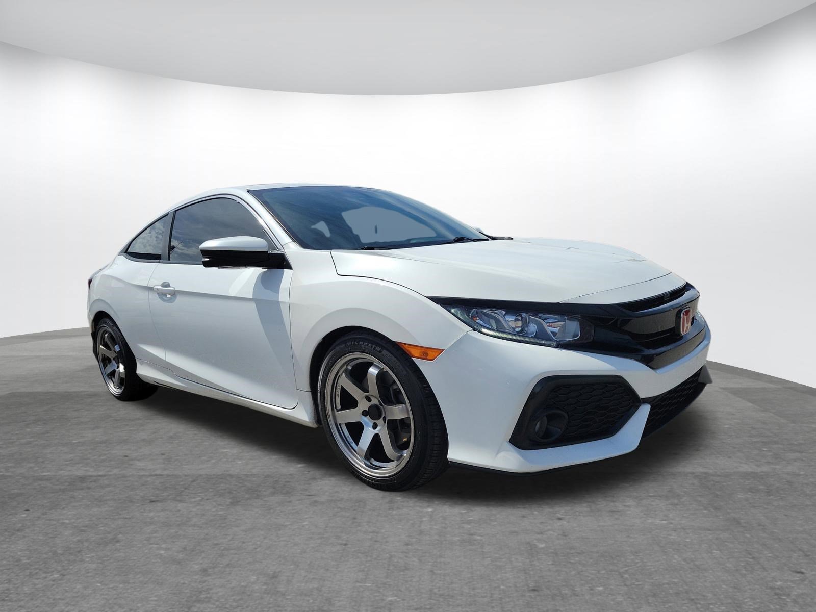 Used 2018 Honda Civic Si image 17