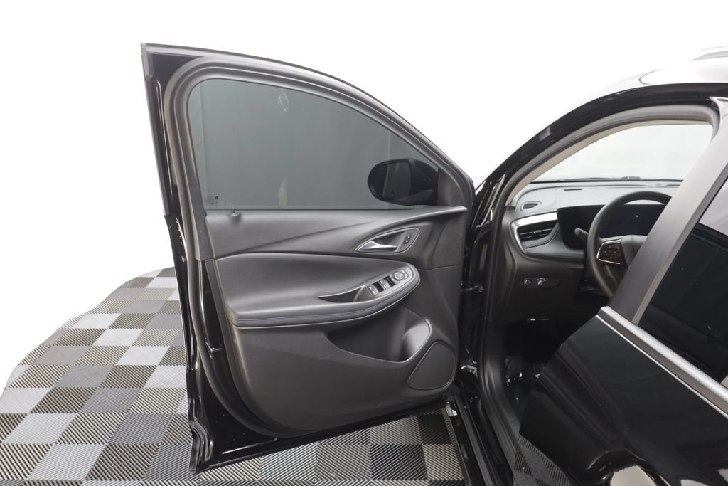 Used 2026 Buick Encore GX Sport Touring AWD/4WD image 5