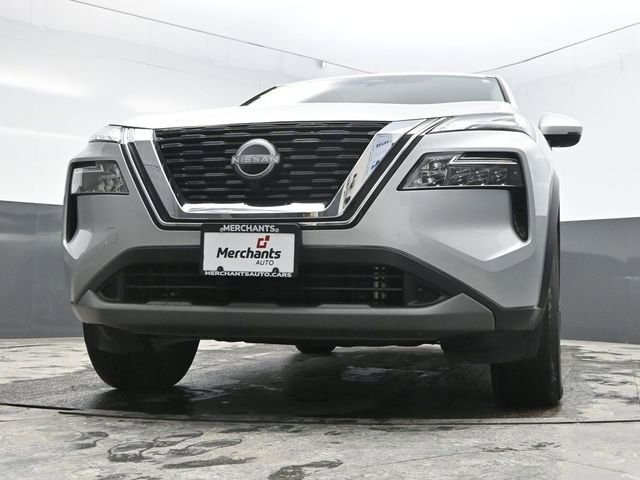 Used 2023 Nissan Rogue SV image 33