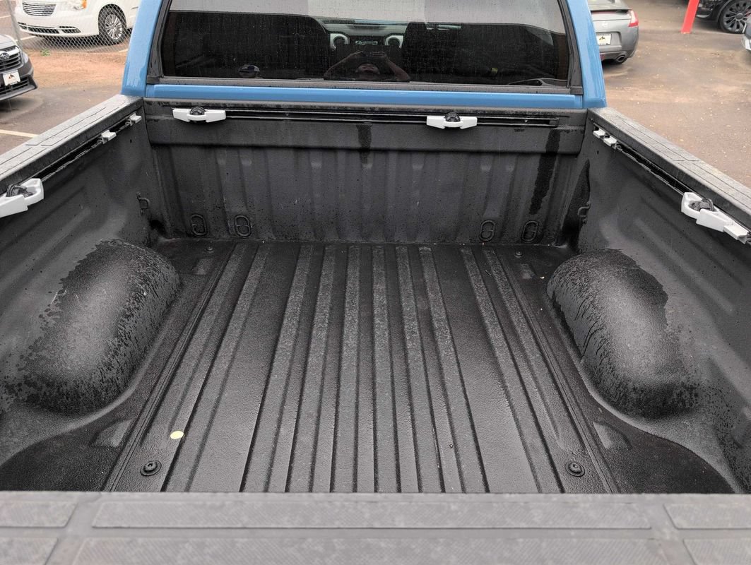 Used 2019 Toyota Tundra SR5 w/ SR5 Upgrade Package AWD/4WD image 27