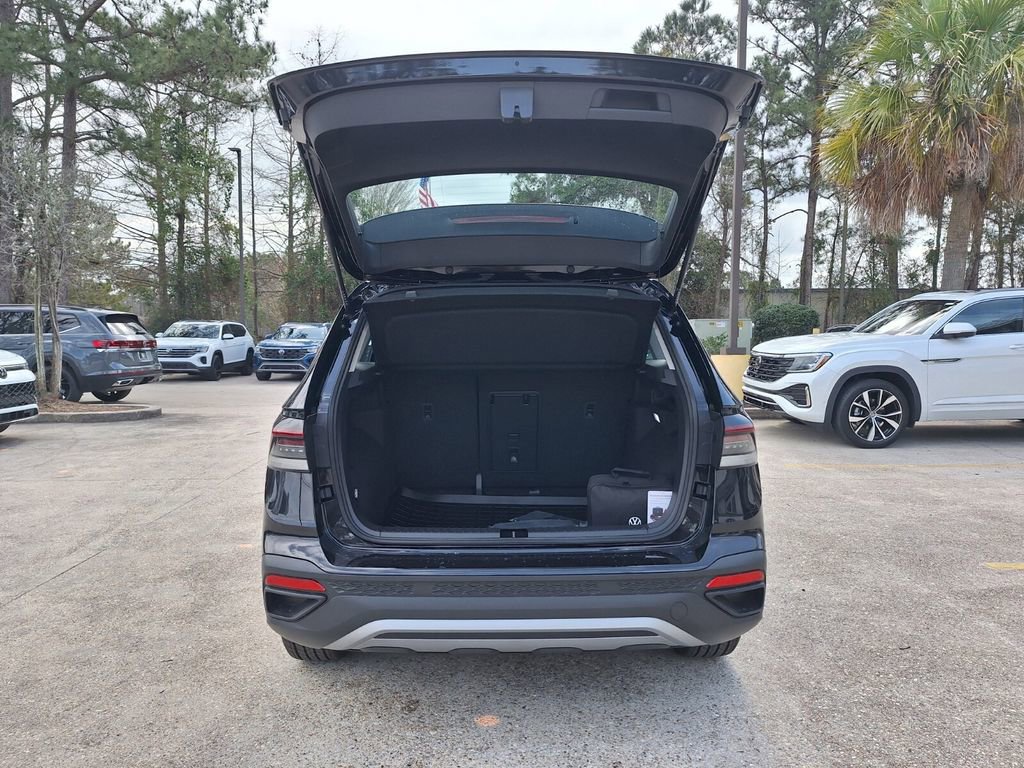 New 2026 Volkswagen Taos S image 24