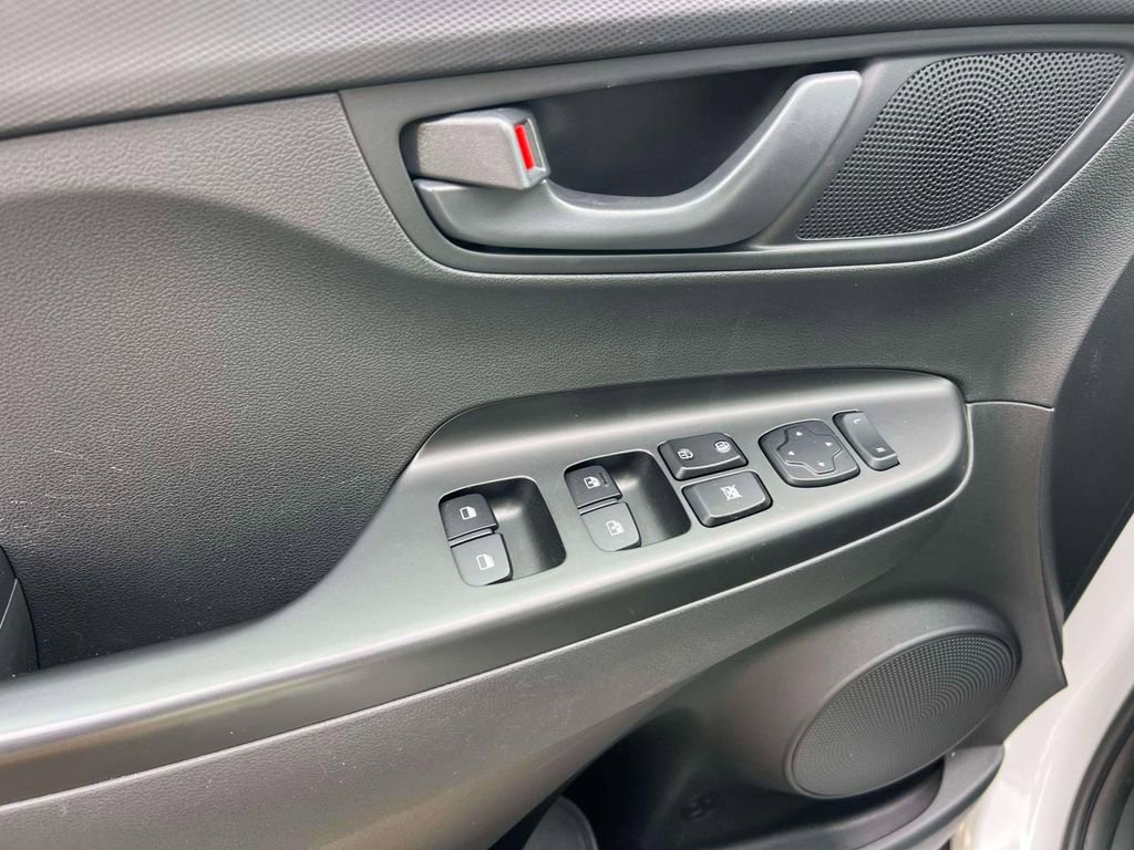 Used 2023 Hyundai Kona SEL w/ Cargo Package image 16