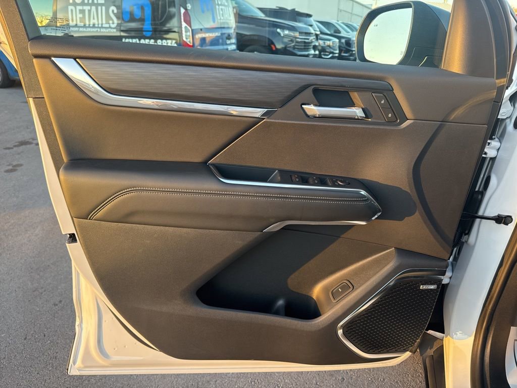 New 2026 GMC Acadia Elevation w/ Black Edition image 11