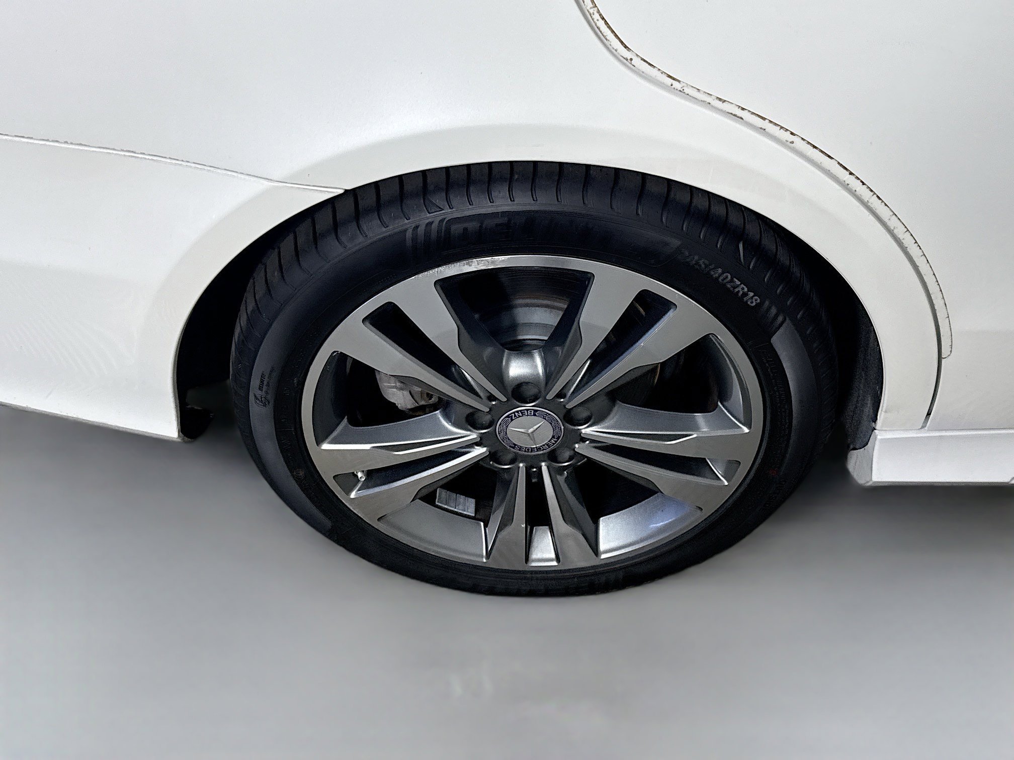 Used 2016 Mercedes-Benz E 350 Sedan w/ Premium Package image 32