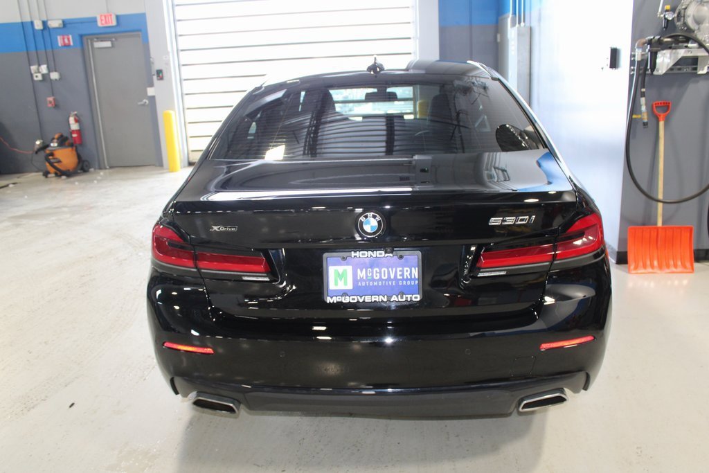 Used 2023 BMW 530i xDrive w/ Convenience Package image 43
