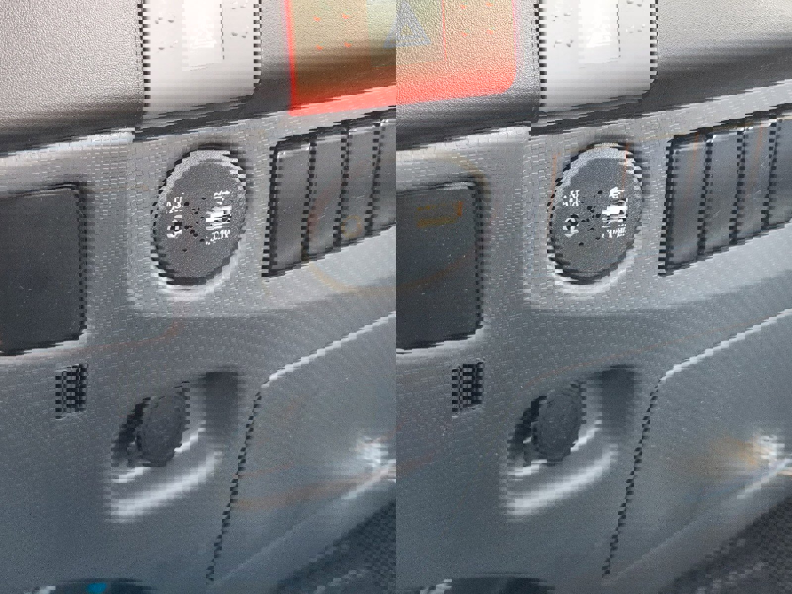 New 2025 Chevrolet Low Cab Forward 5500XG image 23