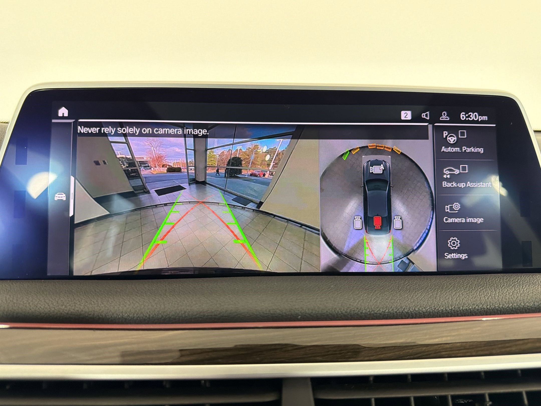 Used 2020 BMW 740i w/ Premium Package image 29