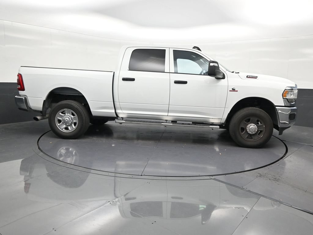 Used 2024 RAM 2500 Tradesman w/ Chrome Appearance Group AWD/4WD image 7