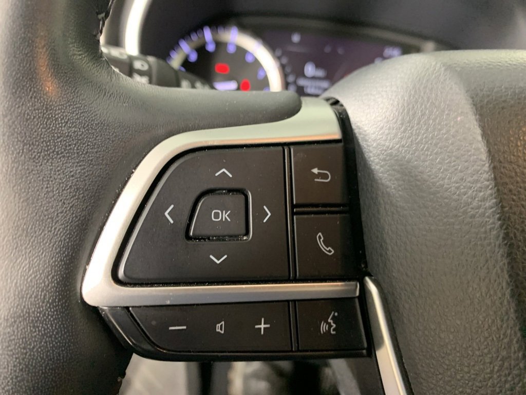 Used 2022 Toyota Highlander Limited image 23