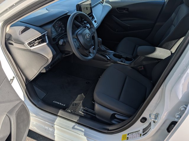 Used 2024 Toyota Corolla LE FWD image 9
