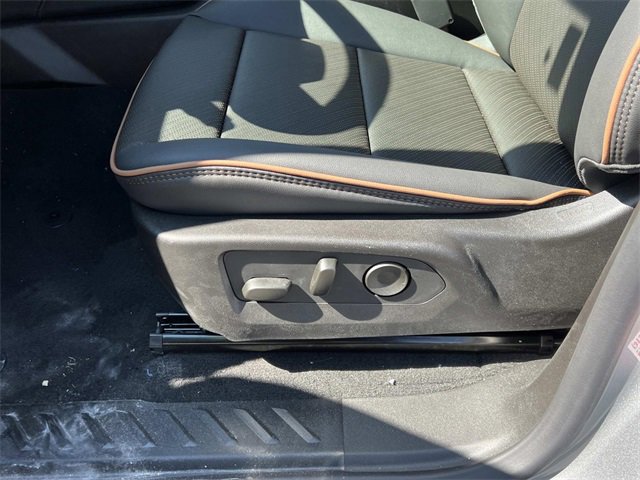 New 2026 GMC Canyon AT4 w/ Technology Plus Package image 19