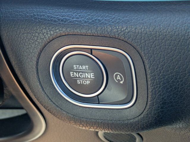 Used 2022 Mercedes-Benz GLE 350 4MATIC image 25