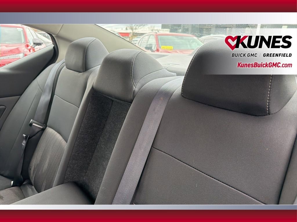 Used 2024 Nissan Altima 2.5 SV image 34