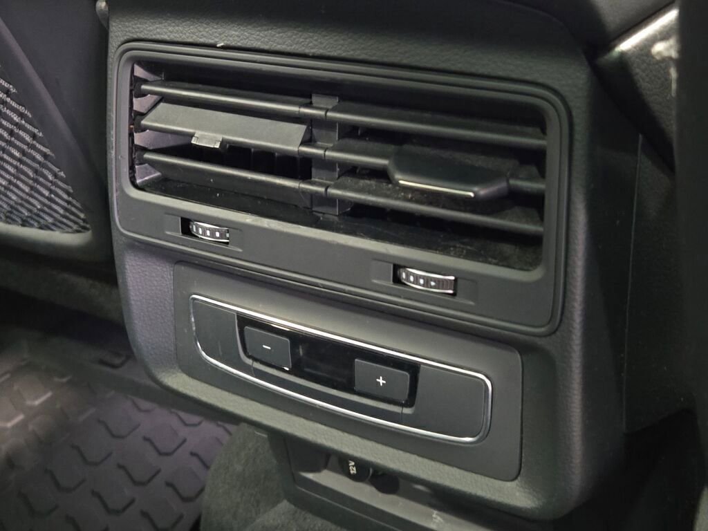 Used 2022 Audi Q7 2.0T Premium image 14