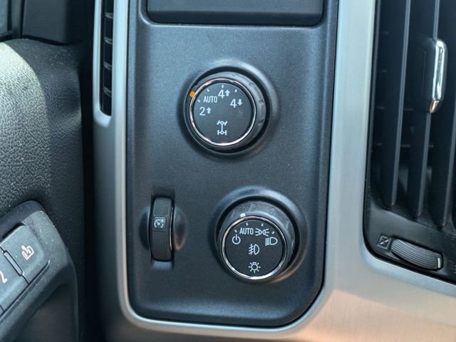 Used 2014 GMC Sierra 1500 SLT w/ SLT Preferred Package AWD/4WD image 14