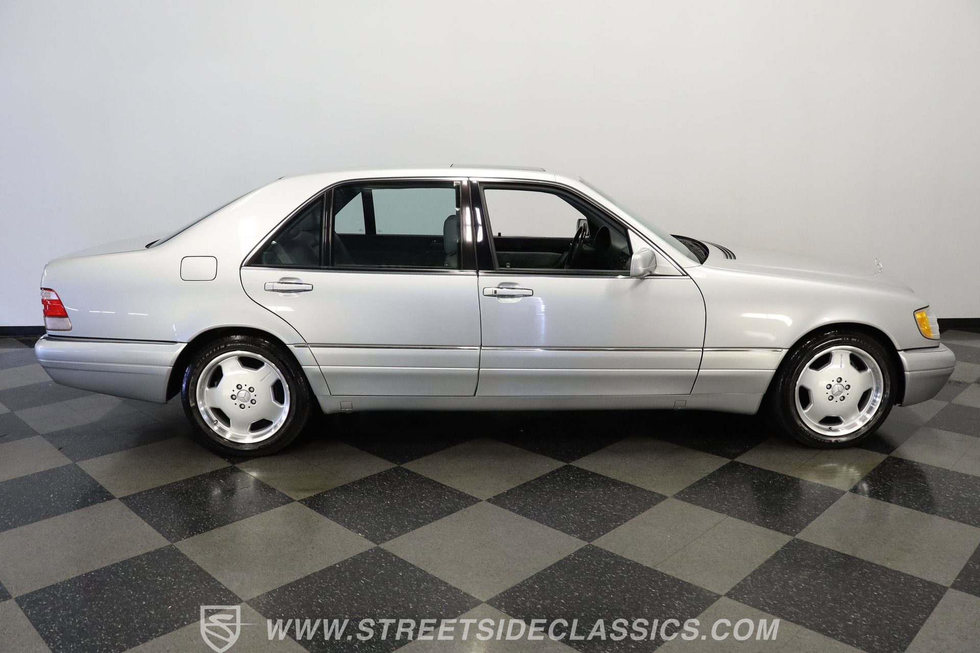 Used 1999 Mercedes-Benz S 500 Sedan image 12