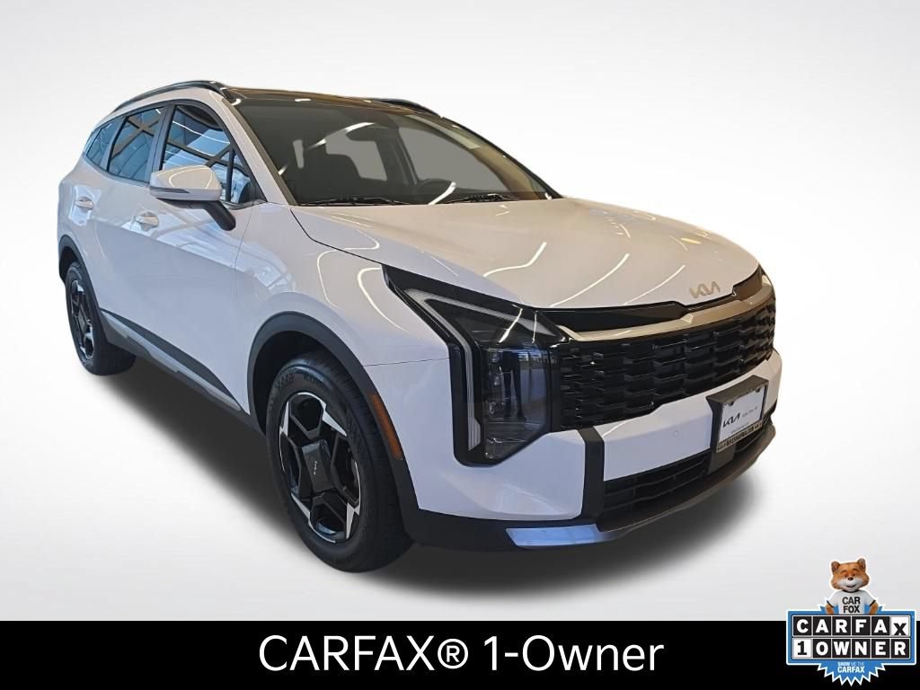 Certified 2026 Kia Sportage EX w/ EX Panorama Roof Package AWD/4WD image 2
