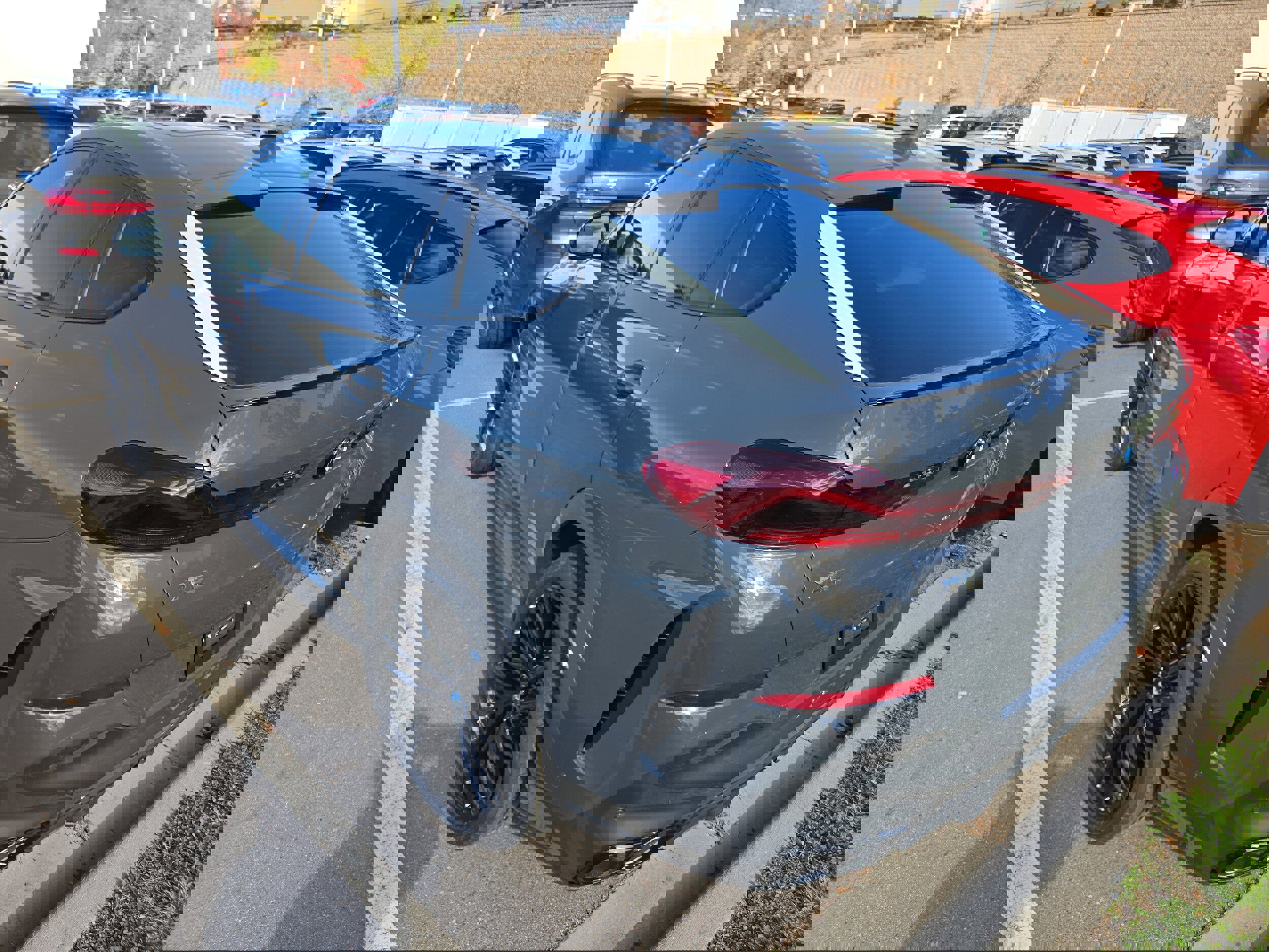 New 2026 BMW X6 M60i w/ Executive Package image 3