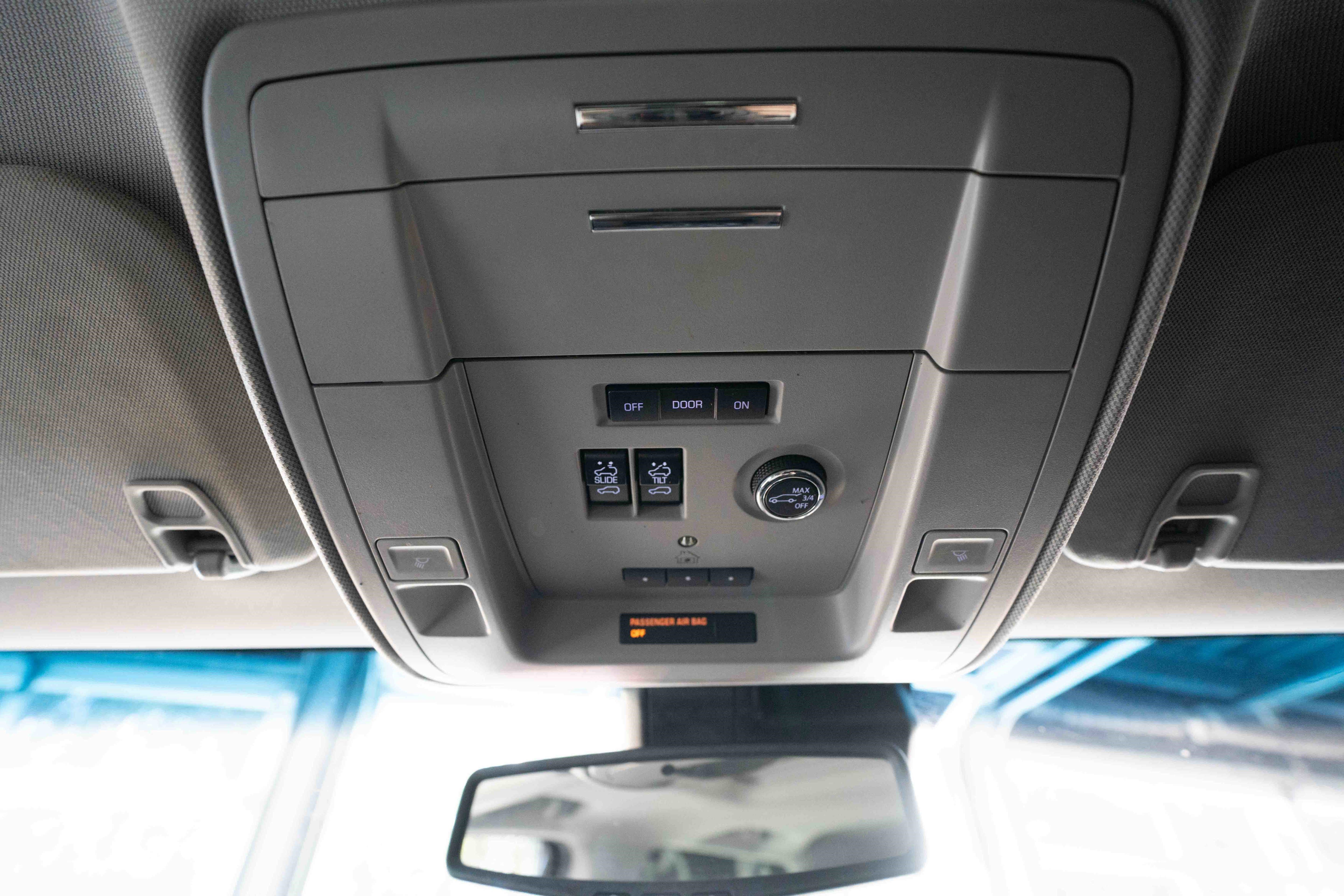 Used 2019 Chevrolet Tahoe LT image 18