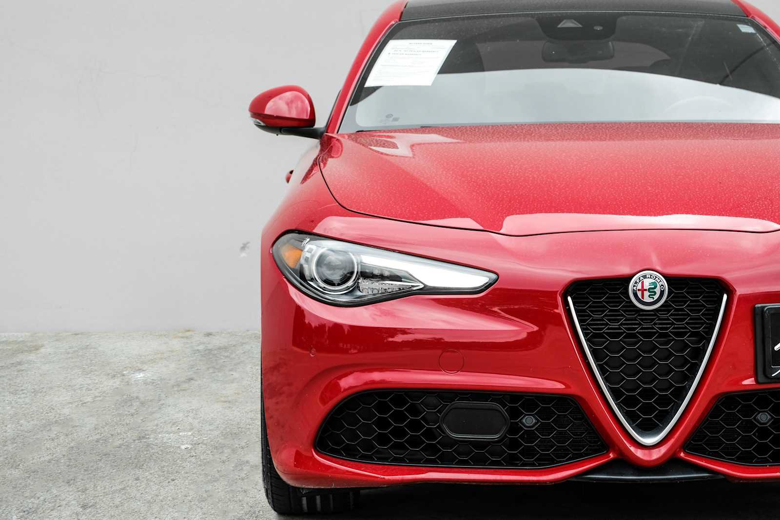 Used 2022 Alfa Romeo Giulia Ti AWD/4WD image 49