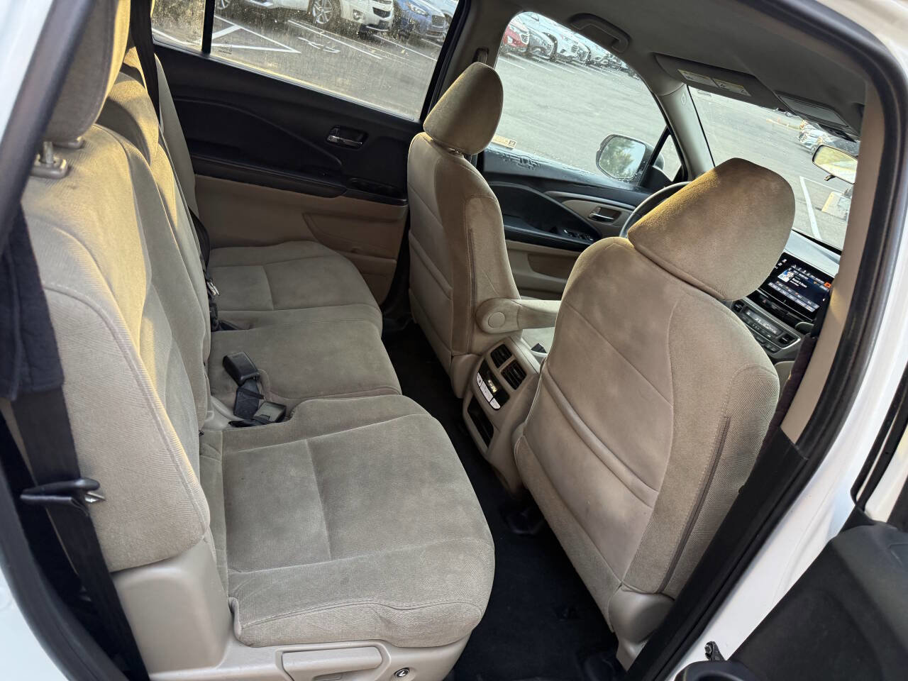 Used 2020 Honda Pilot EX image 16