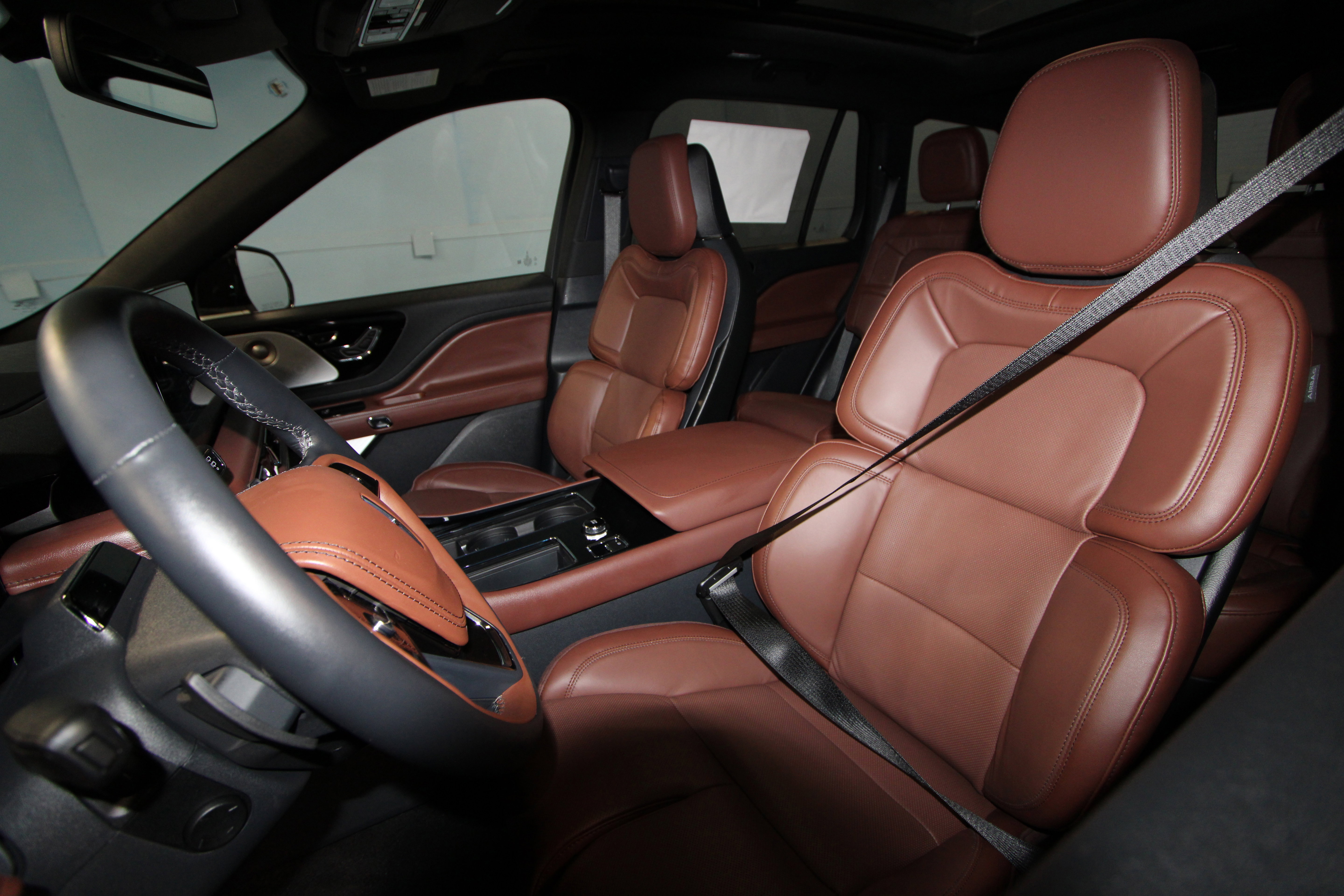 New 2026 Lincoln Aviator Reserve image 3