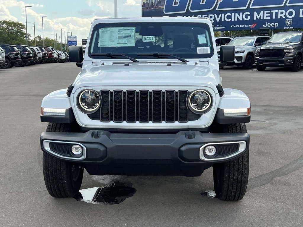 New 2026 Jeep Gladiator Sport AWD/4WD image 9