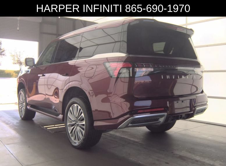 Used 2025 INFINITI QX80 Sensory AWD/4WD image 2