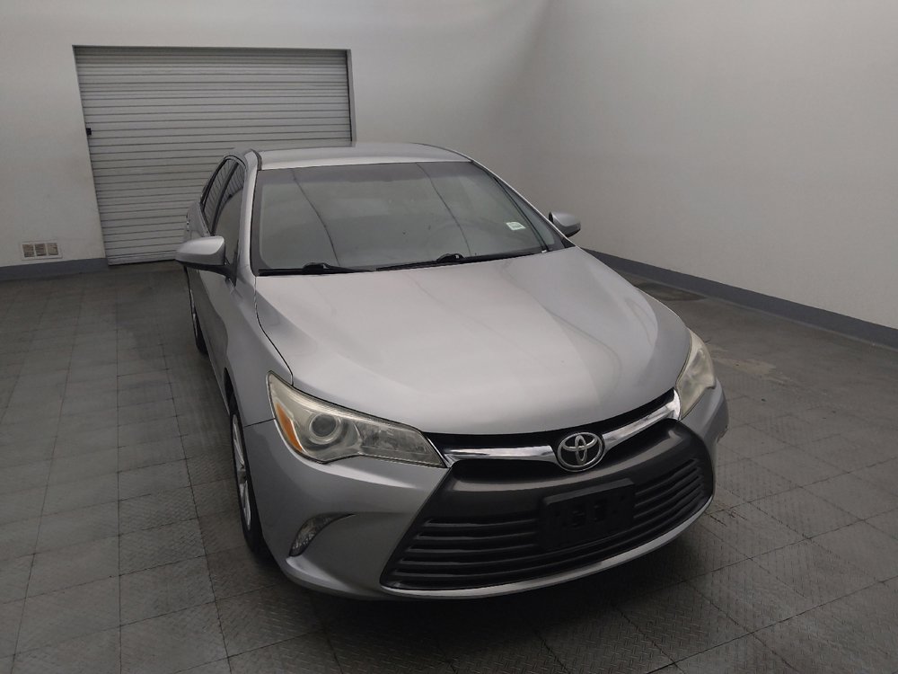 Used 2015 Toyota Camry LE FWD image 14