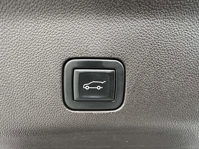 Used 2023 Chevrolet Tahoe LT image 20