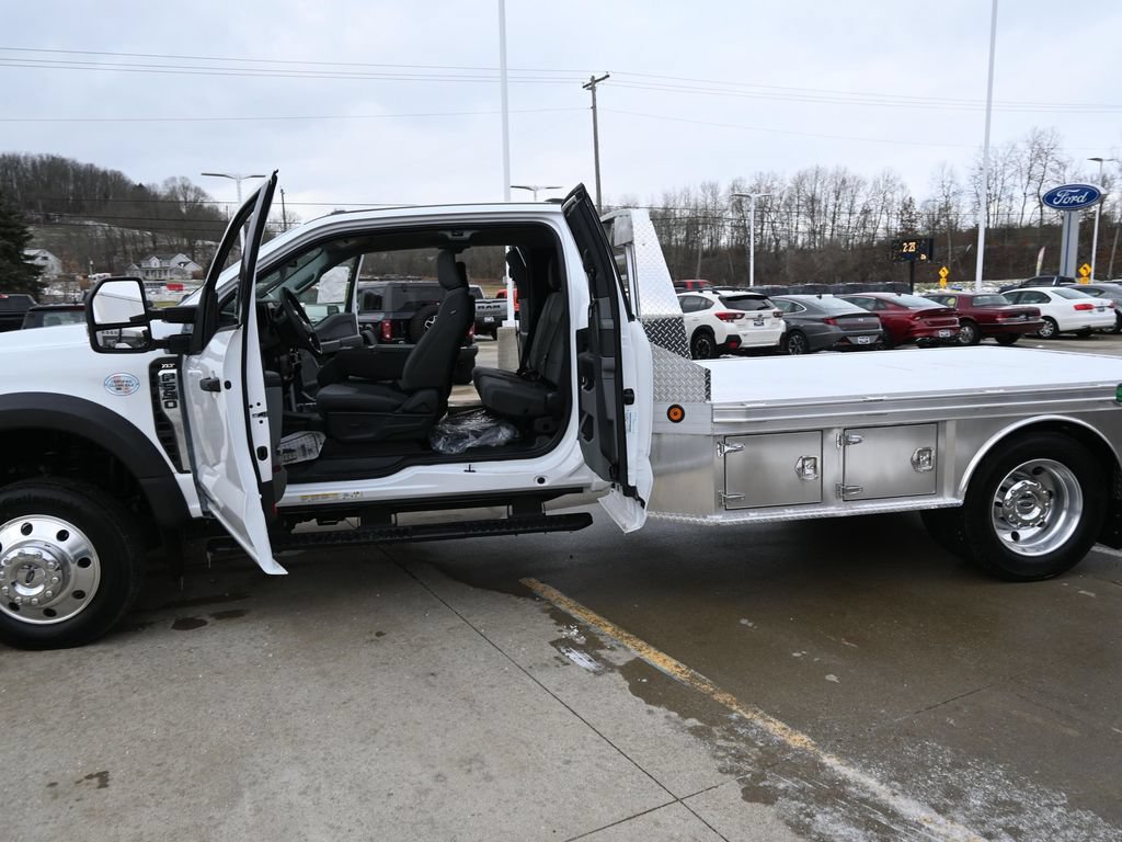 Used 2024 Ford F550 2WD SuperCab Super Duty w/ XLT Value Package image 97