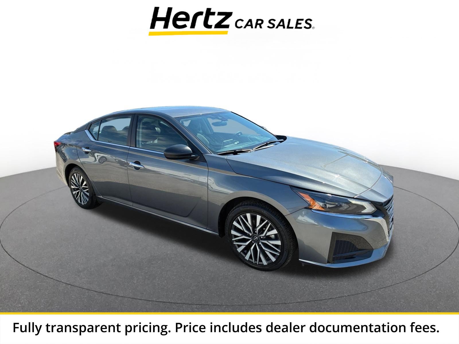 Used 2024 Nissan Altima 2.5 SV FWD image 1