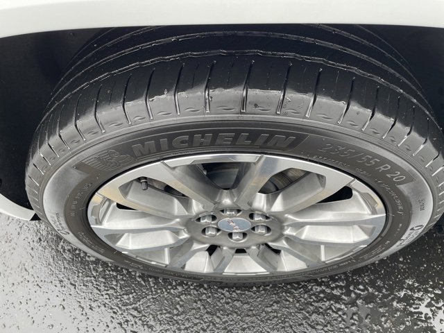 Used 2023 GMC Acadia Denali image 31