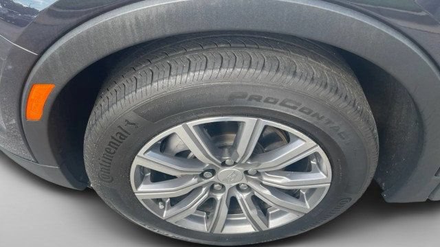 Used 2023 Cadillac XT4 Sport AWD/4WD image 21