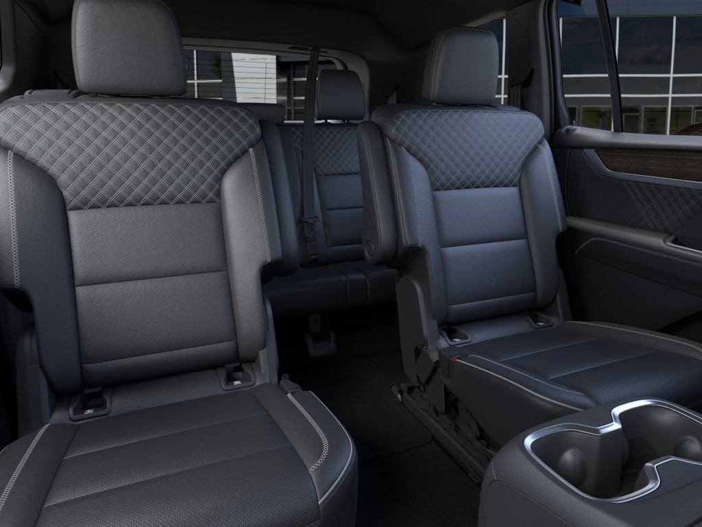 New 2026 GMC Acadia Denali w/ Super Cruise Package FWD image 17
