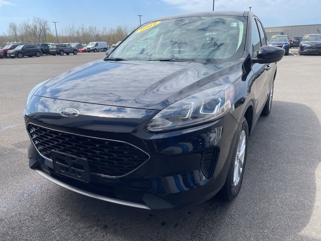 Used 2021 Ford Escape SE AWD/4WD image 3