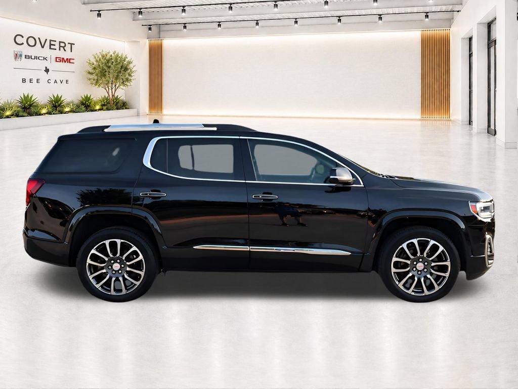 Used 2021 GMC Acadia Denali w/ Denali Technology Package FWD image 10