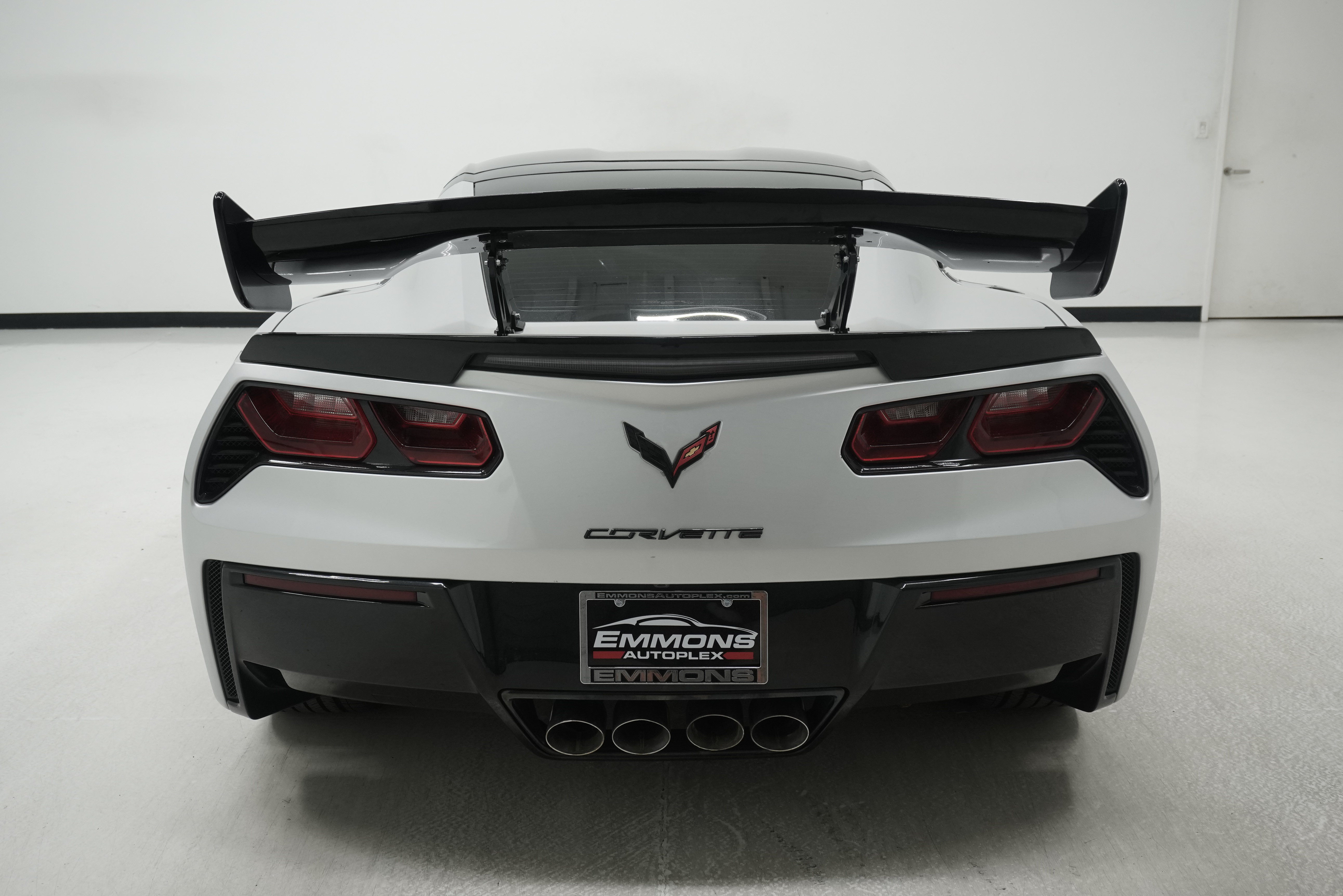 Used 2014 Chevrolet Corvette Stingray Coupe w/ 3LT Preferred Equipment Group RWD image 5