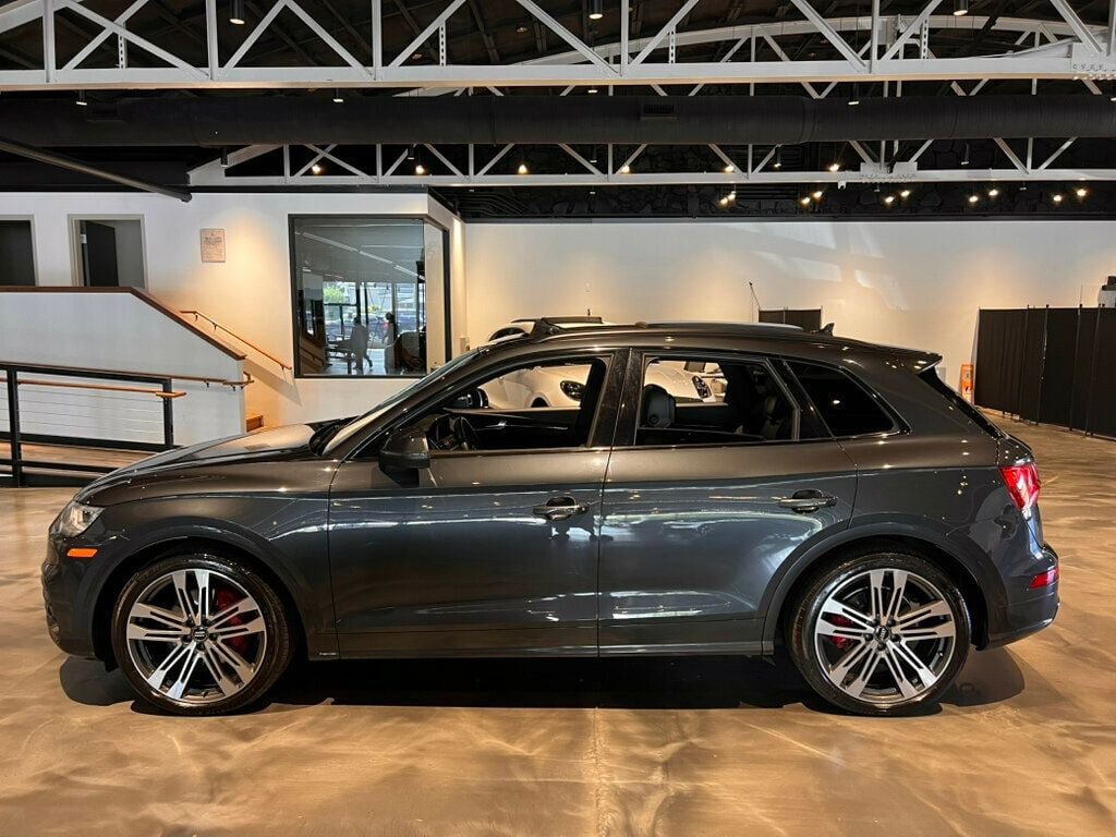 Used 2019 Audi SQ5 Prestige AWD/4WD image 2