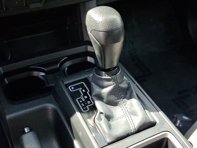 Used 2023 Toyota Tacoma SR AWD/4WD image 14