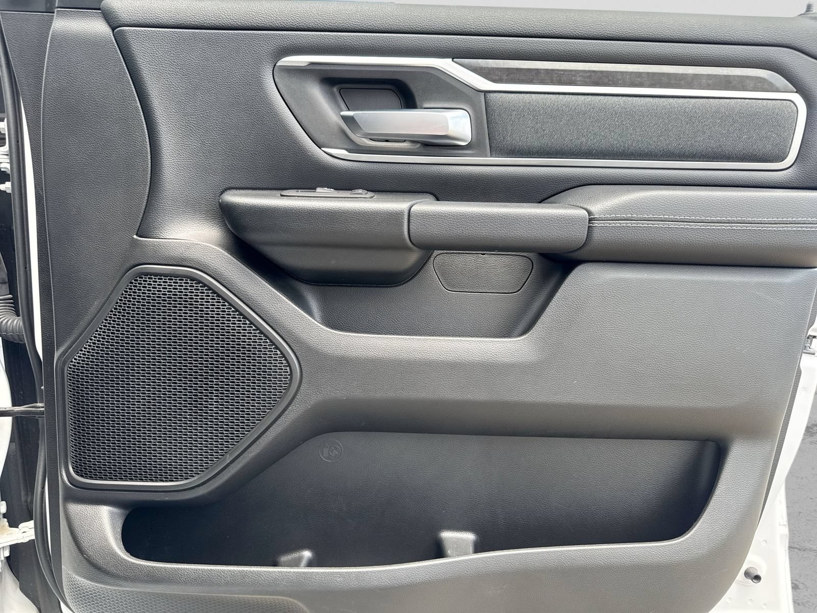 Used 2021 RAM 1500 Big Horn AWD/4WD image 37