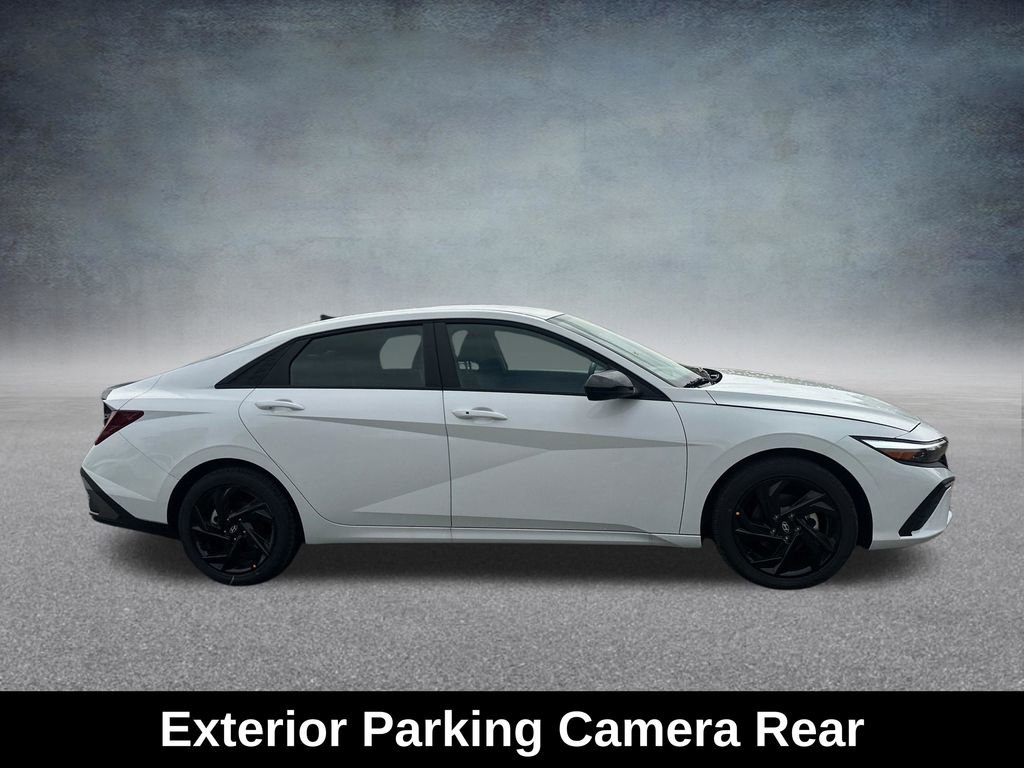 Used 2026 Hyundai Elantra Sport FWD image 6