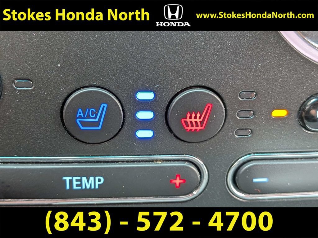 Used 2017 Ford Explorer Limited w/ Equipment Group 301A FWD image 26