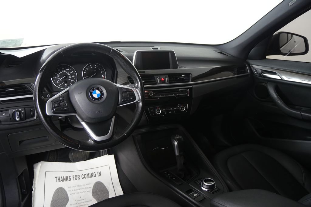 Used 2017 BMW X1 sDrive28i FWD image 12