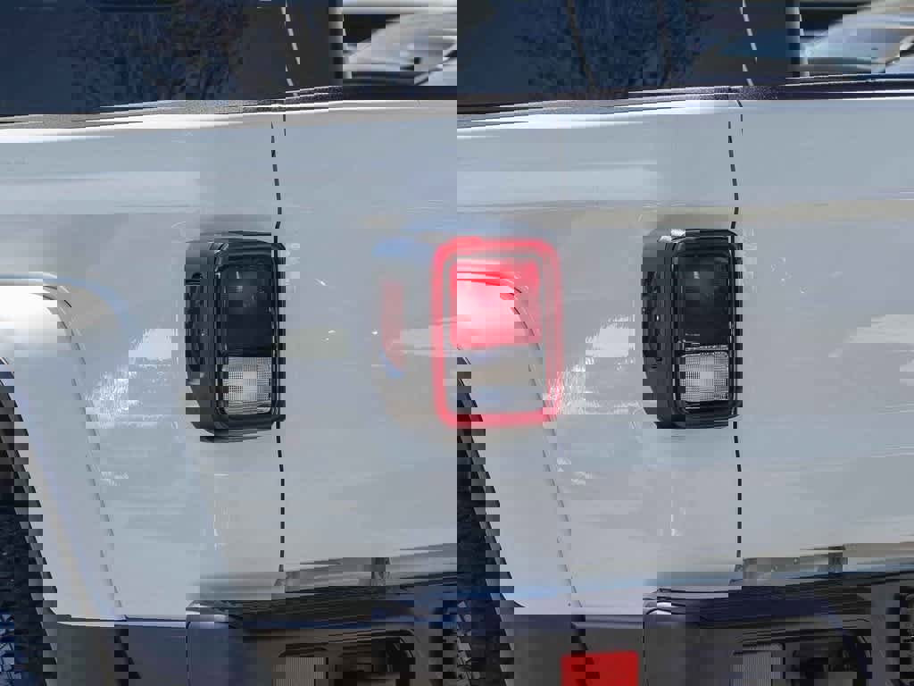 Certified 2022 Jeep Gladiator Sport image 7