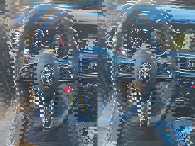 Used 2024 Alfa Romeo Stelvio Quadrifoglio w/ Active Assist Plus Package image 18