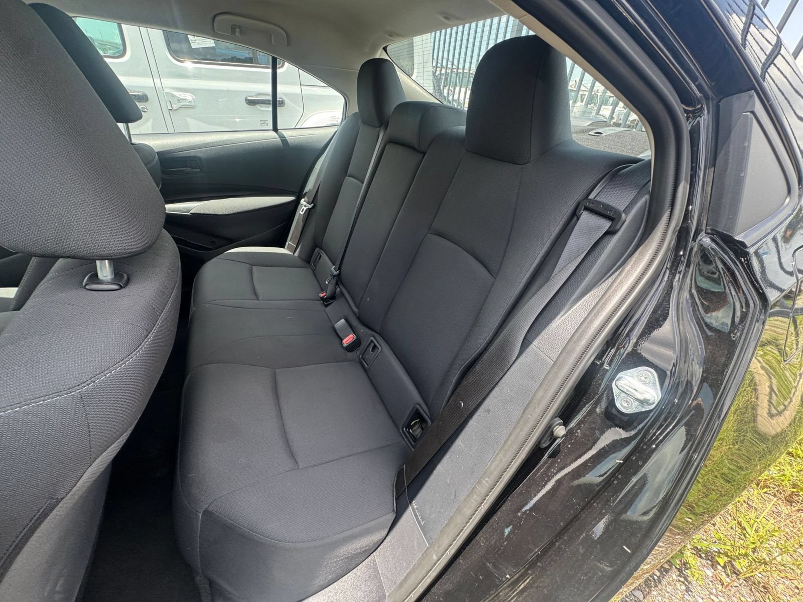 Used 2025 Toyota Corolla LE FWD image 36