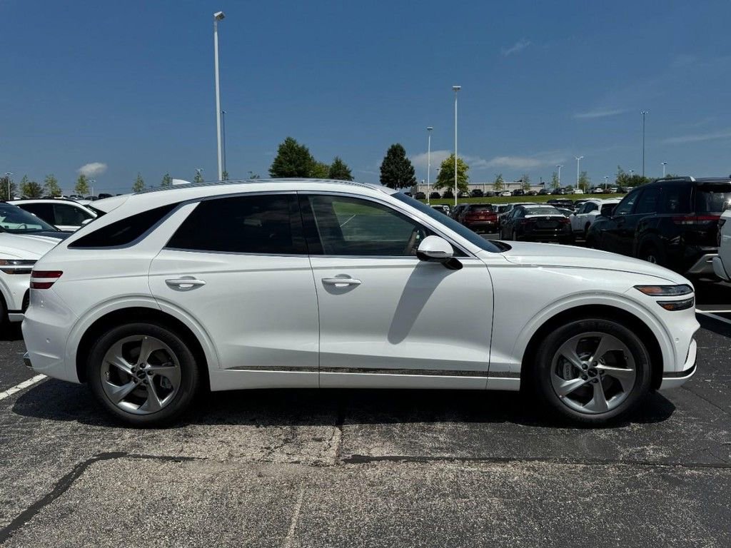 Certified 2026 Genesis GV70 2.5T Advanced image 2