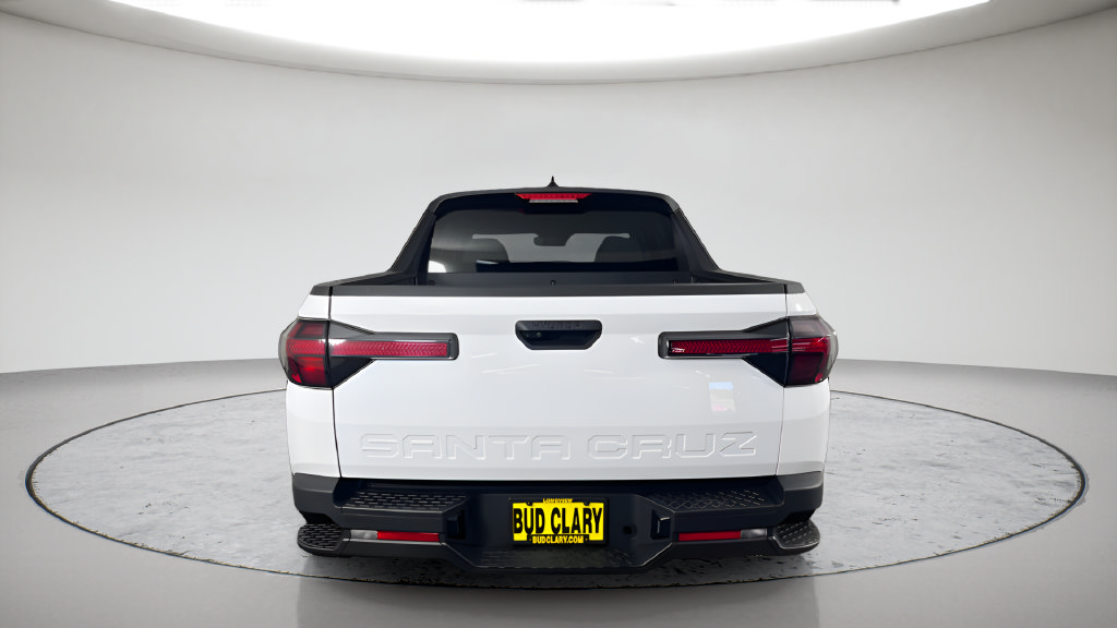 Used 2025 Hyundai Santa Cruz SEL FWD image 6