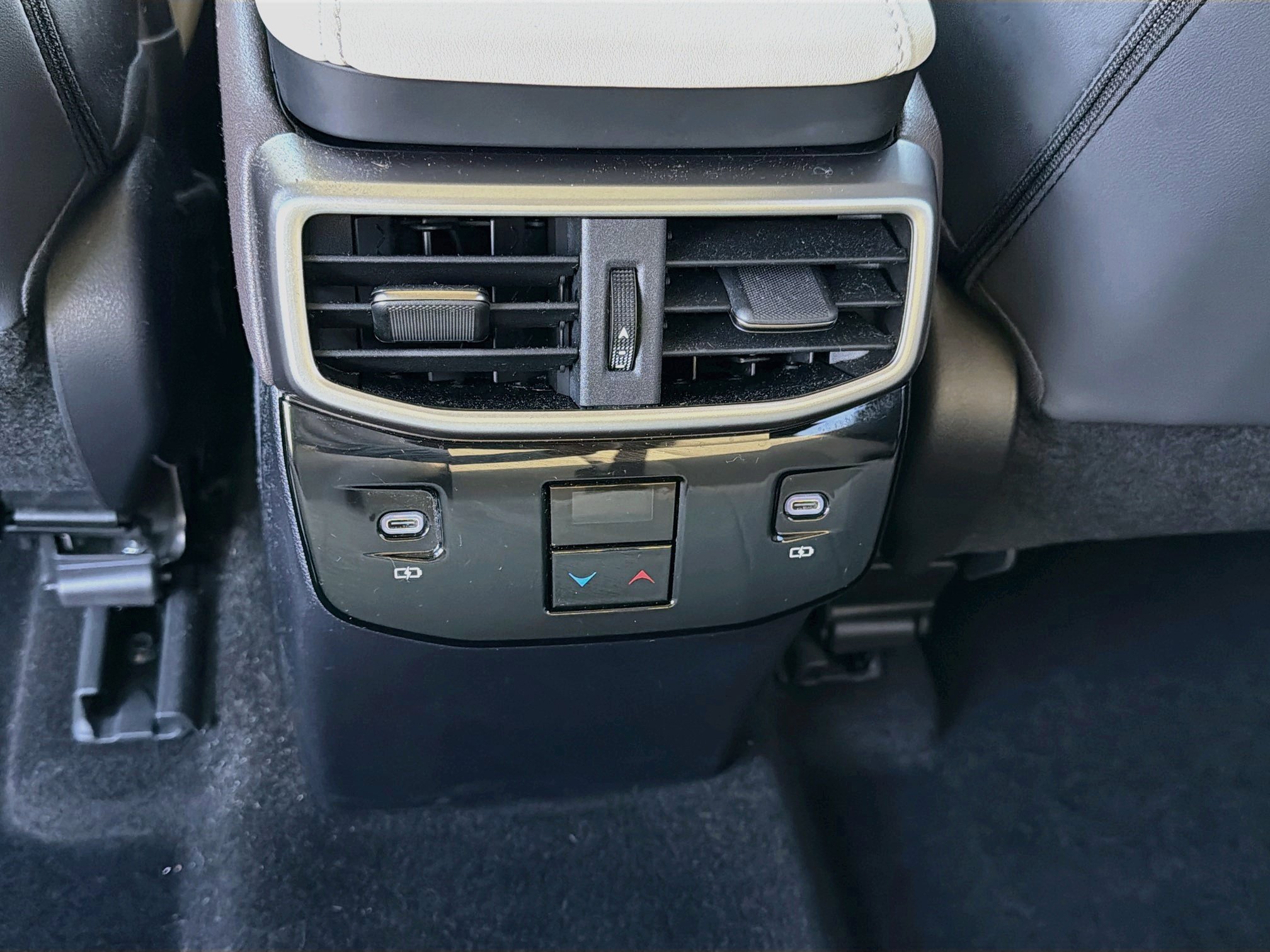 Used 2024 Lexus RX 350 Premium w/ Cold Area Package FWD image 20